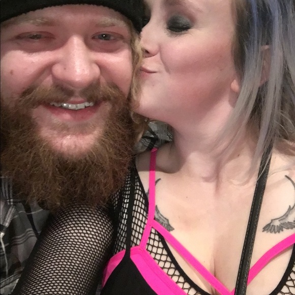 Meet your Posher, Kelsc - Picture 1 of 1